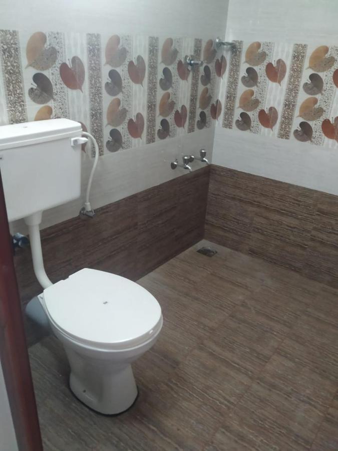 Vintage Inn Homestay Cherai Beach Bagian luar foto